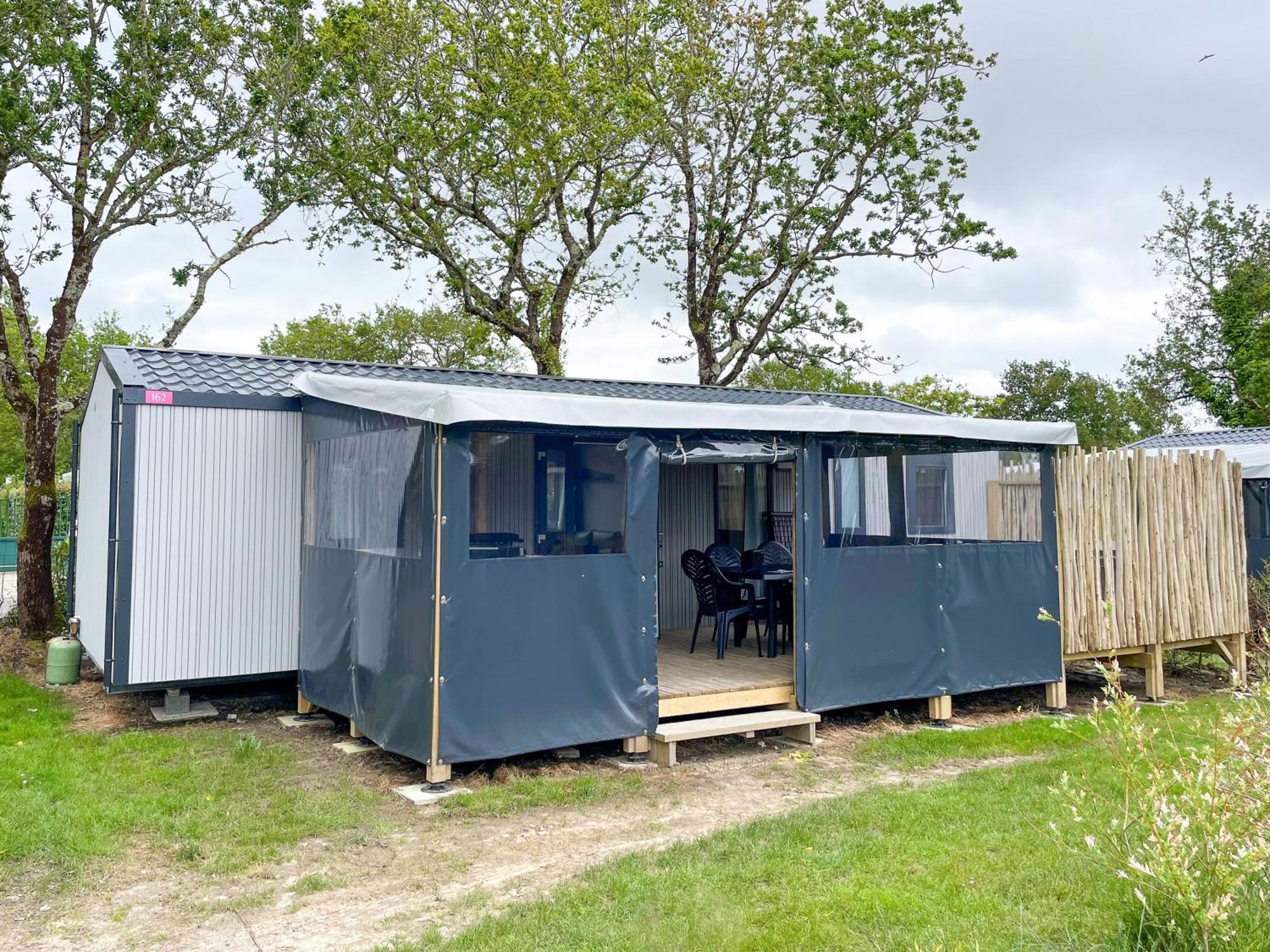 Camping Les Brillas Les Moutiers Екстер'єр фото